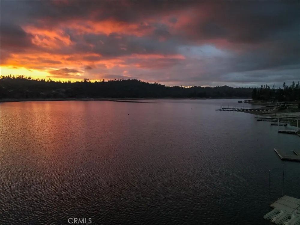 39290 Point Bass Lake, CA 93604