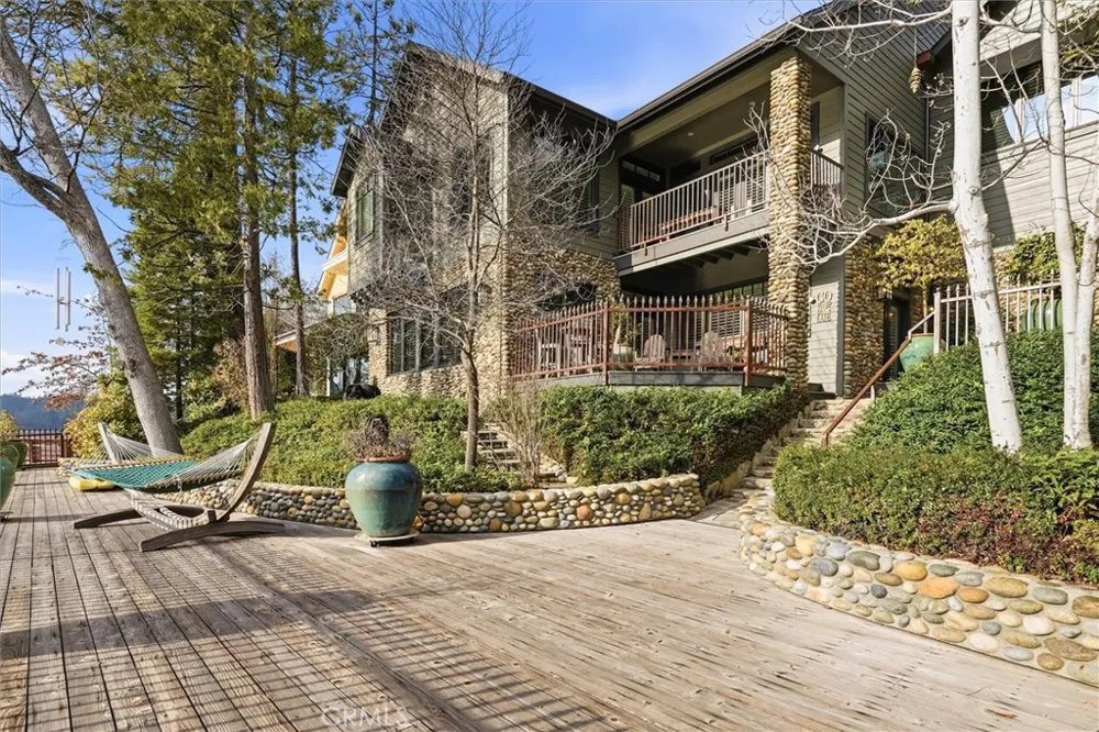 39290 Point Bass Lake, CA 93604