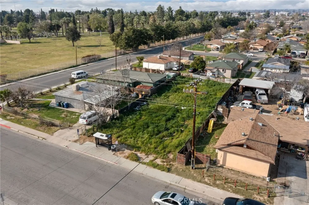 1104 Virginia Avenue Bakersfield, CA 93307