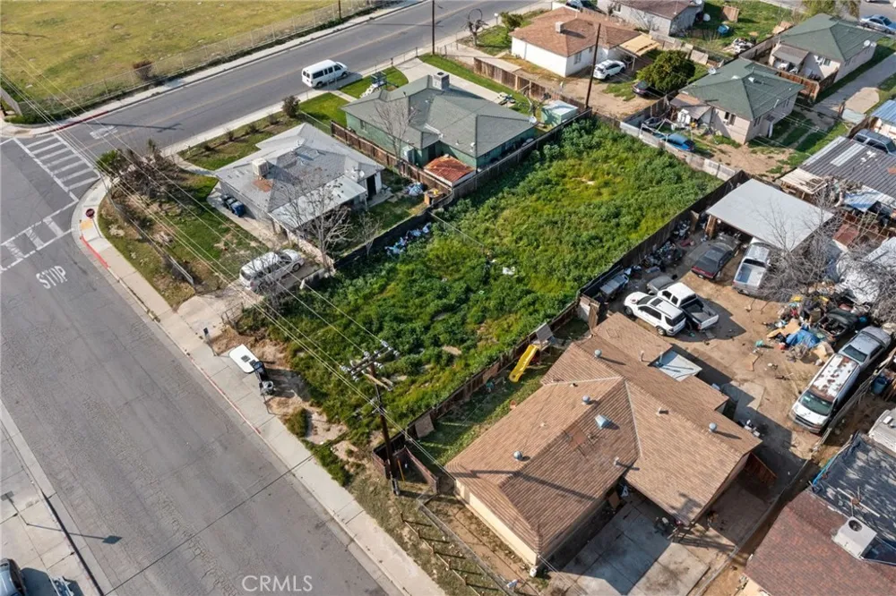 1104 Virginia Avenue Bakersfield, CA 93307