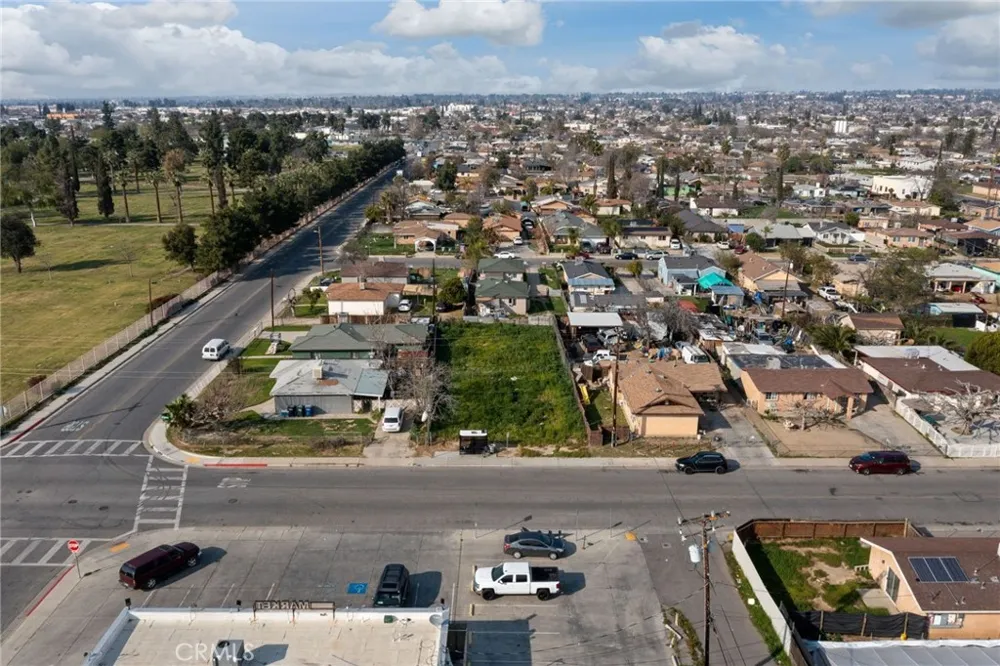1104 Virginia Avenue Bakersfield, CA 93307