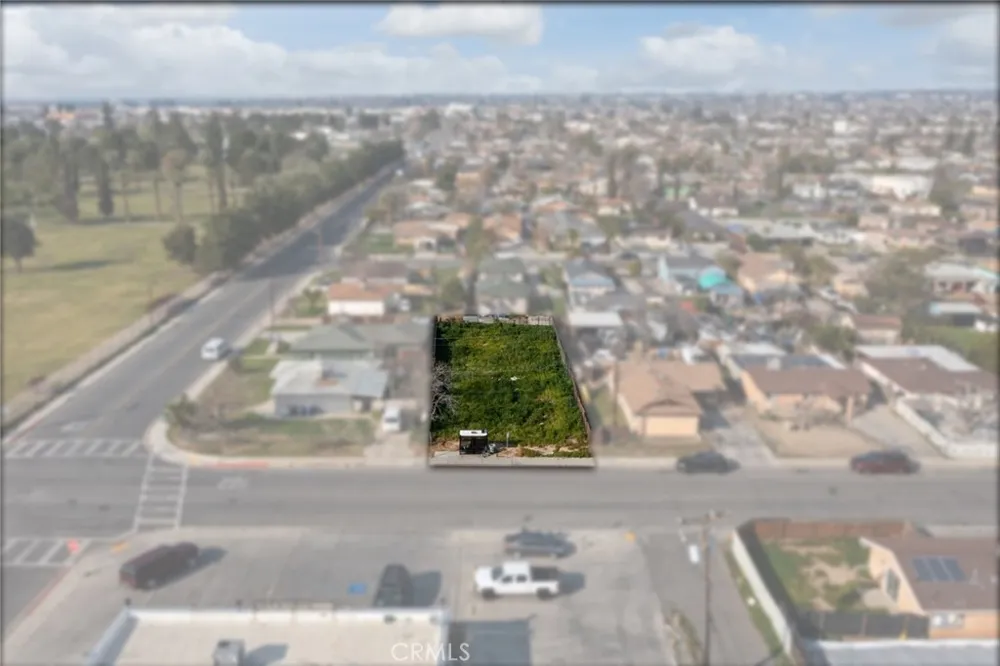 1104 Virginia Avenue Bakersfield, CA 93307