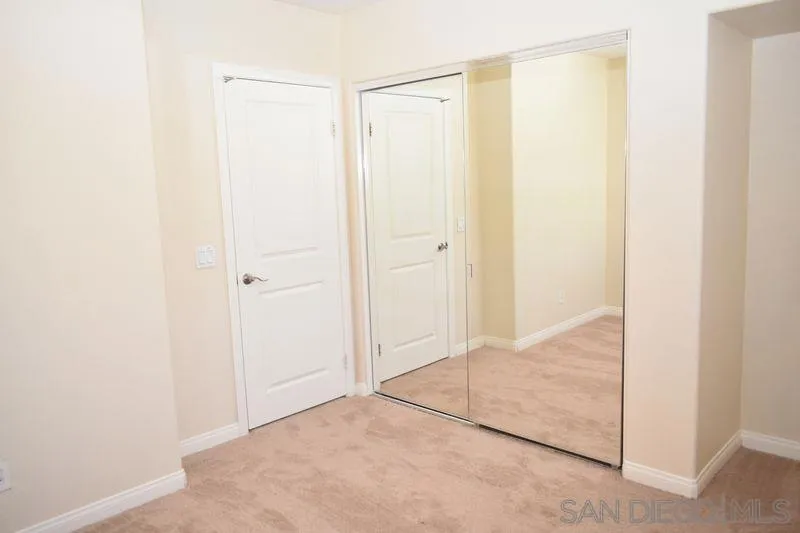 1437 Caminito Sicilia Chula Vista, CA 91915