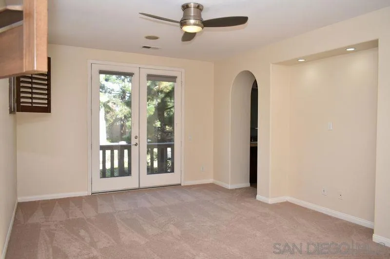 1437 Caminito Sicilia Chula Vista, CA 91915