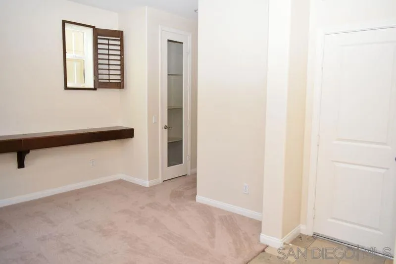 1437 Caminito Sicilia Chula Vista, CA 91915