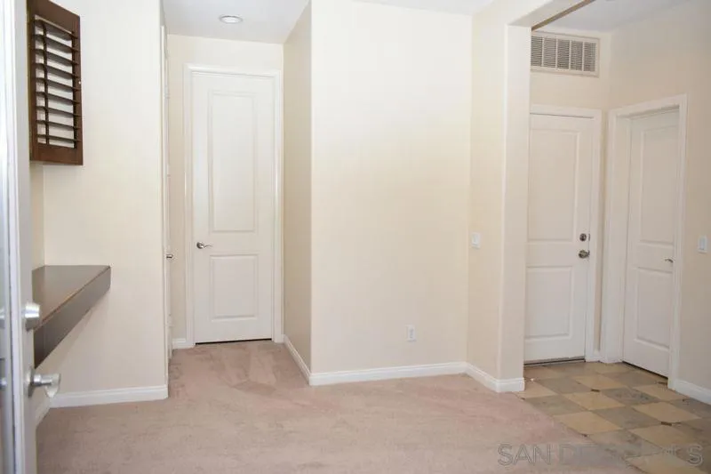 1437 Caminito Sicilia Chula Vista, CA 91915