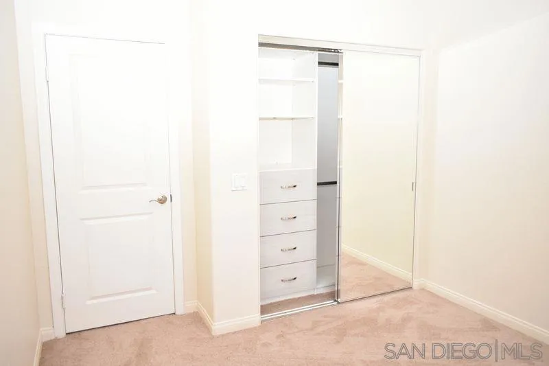 1437 Caminito Sicilia Chula Vista, CA 91915