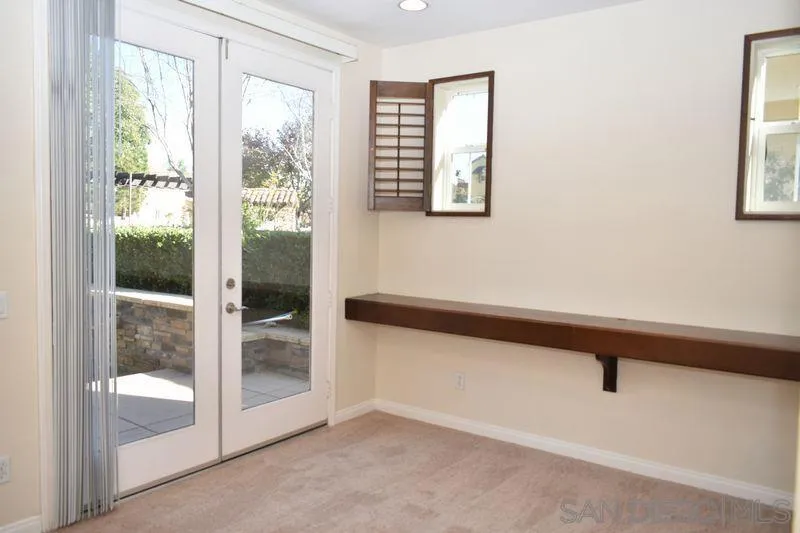 1437 Caminito Sicilia Chula Vista, CA 91915