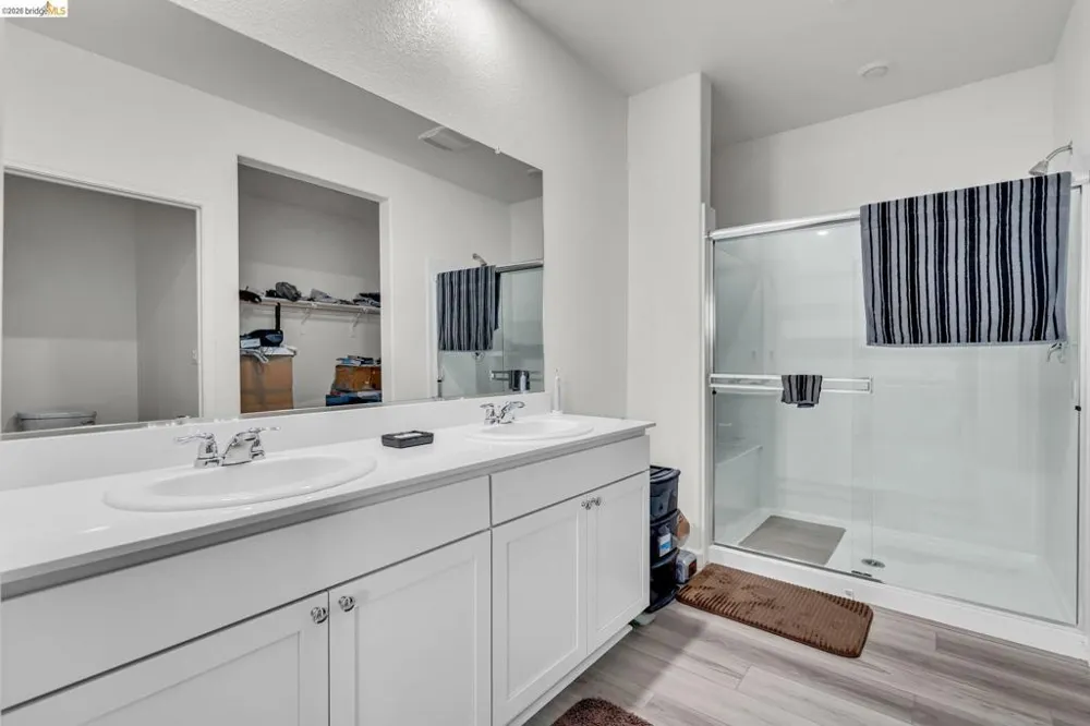 2087 Stars Dr Rio Vista, CA 94571