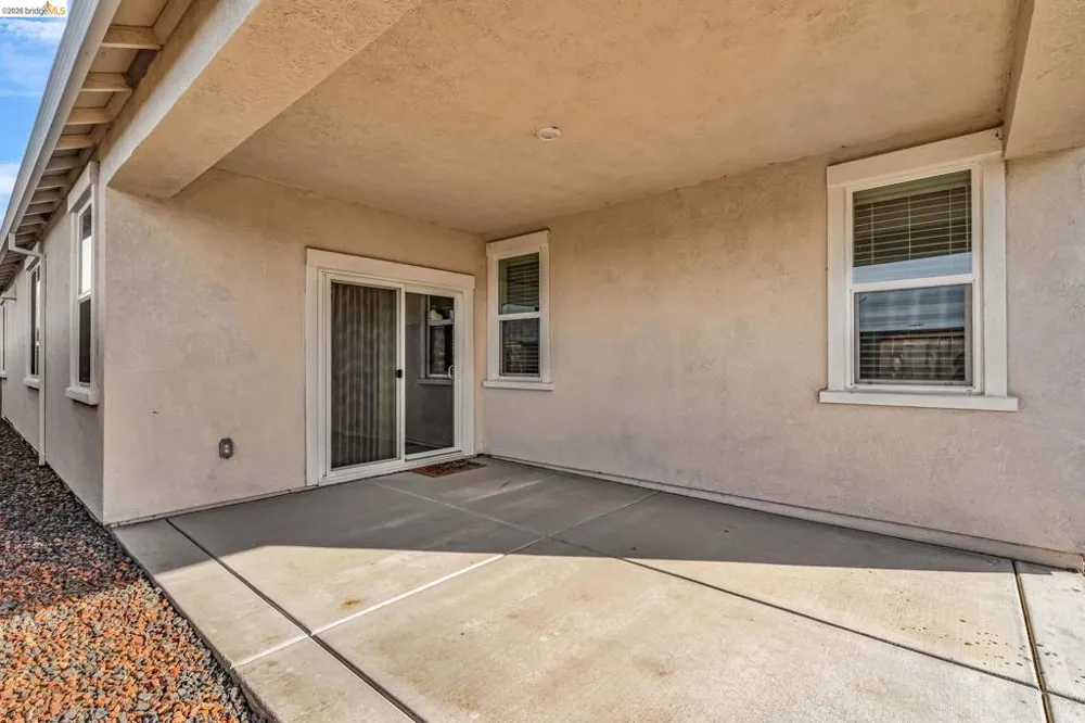 2087 Stars Dr Rio Vista, CA 94571