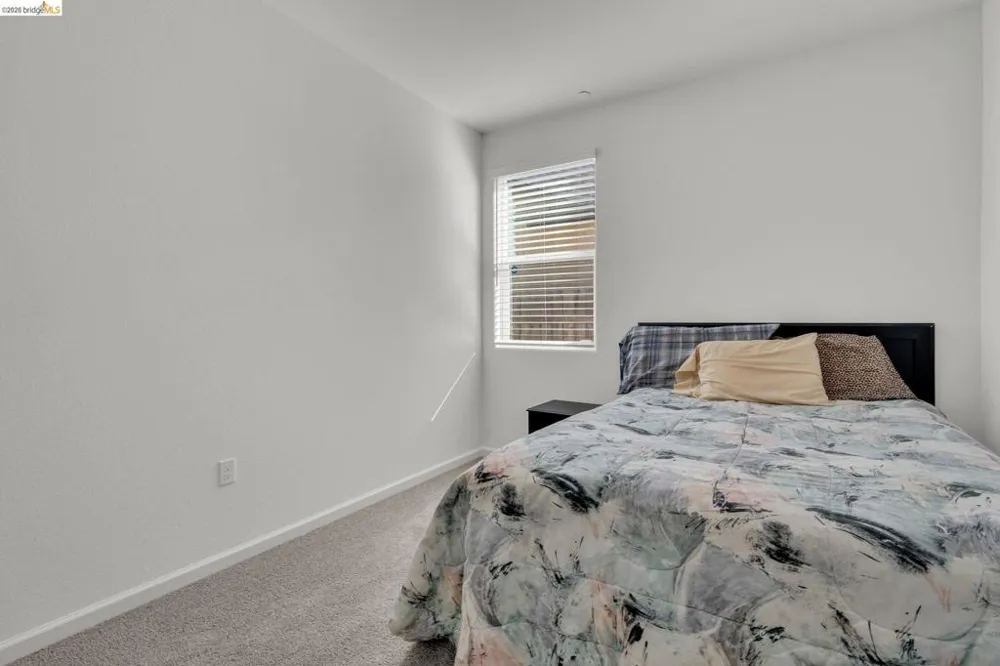 2087 Stars Dr Rio Vista, CA 94571