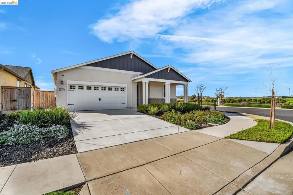 2087 Stars Dr Rio Vista, CA 94571