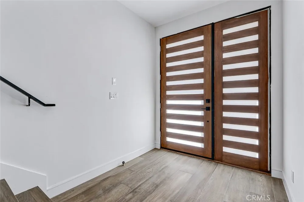 2302 Perkins Lane Redondo Beach, CA 90278