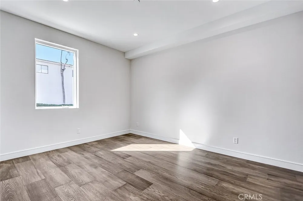 2302 Perkins Lane Redondo Beach, CA 90278