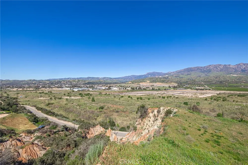 18500 S Mountain Road Santa Paula, CA 93060