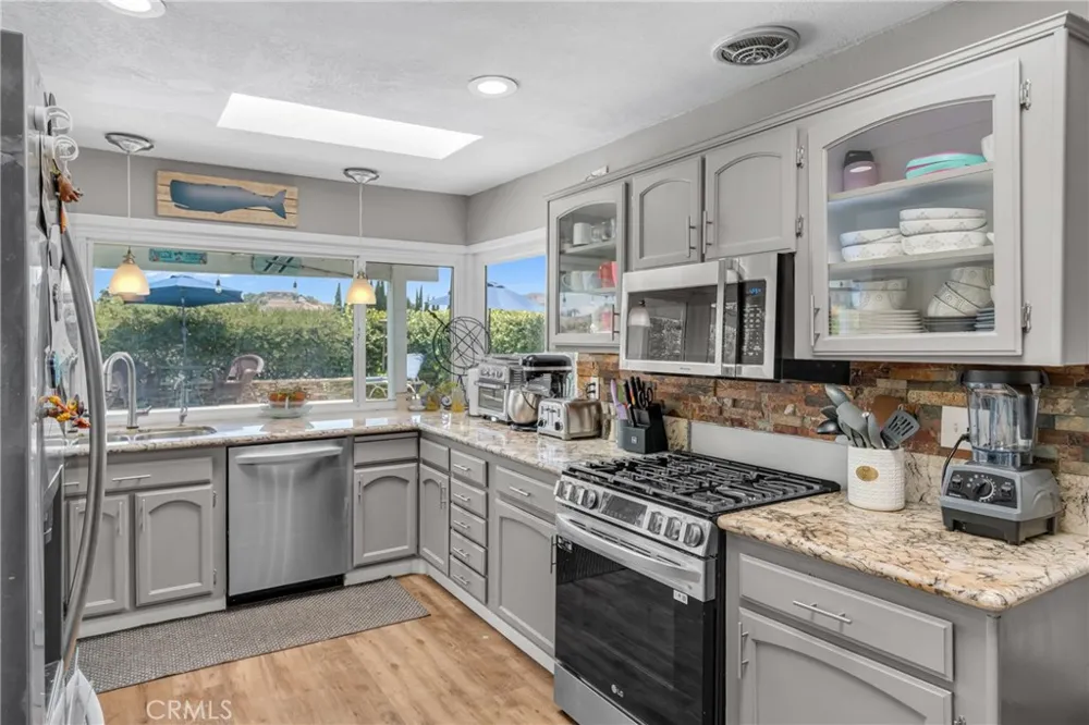 536 Del Sol Lane Diamond Bar, CA 91765