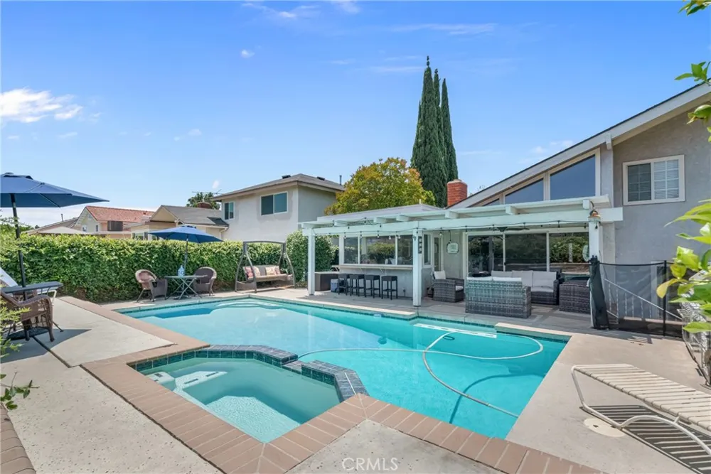 536 Del Sol Lane Diamond Bar, CA 91765