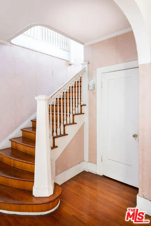 5231 Franklin Avenue Los Angeles, CA 90027