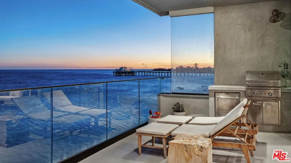 22822 Pacific Coast Highway Malibu, CA 90265
