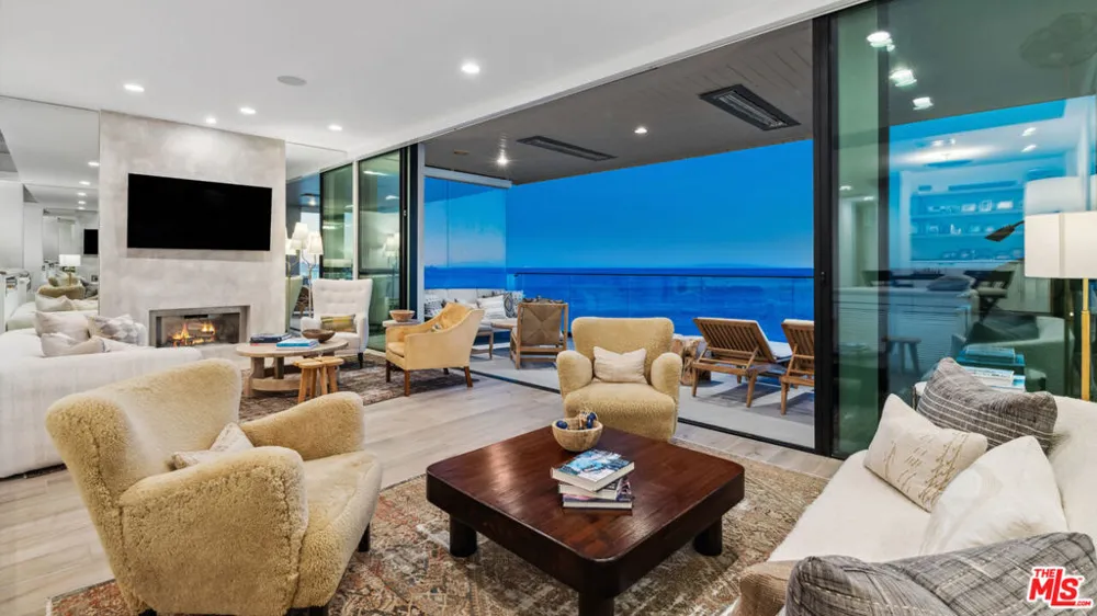 22822 Pacific Coast Highway Malibu, CA 90265