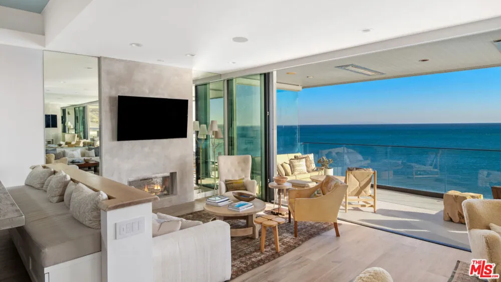 22822 Pacific Coast Highway Malibu, CA 90265
