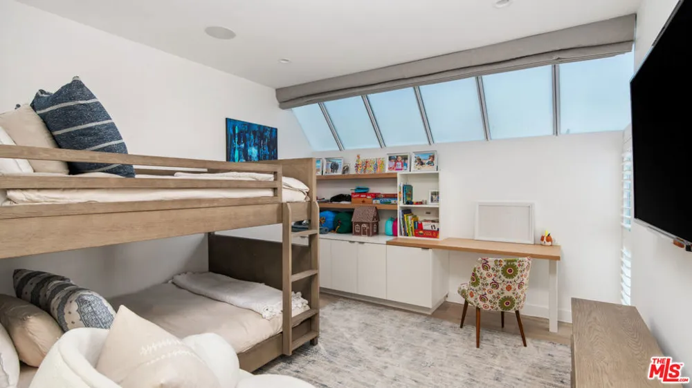 22822 Pacific Coast Highway Malibu, CA 90265