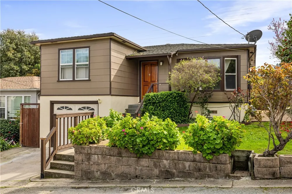 903 Jones Court Pinole, CA 94564