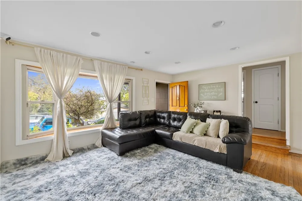 903 Jones Court Pinole, CA 94564