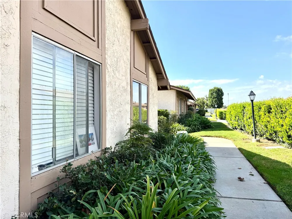 1437 Forest Glen Hacienda Heights, CA 91745