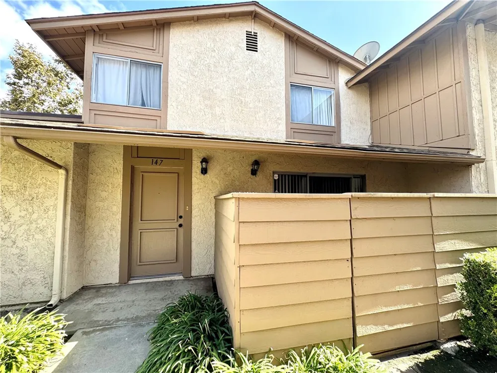 1437 Forest Glen Hacienda Heights, CA 91745