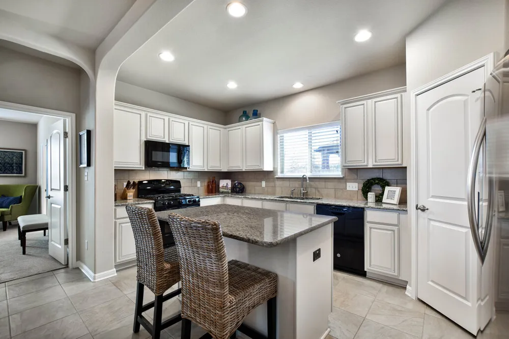 3451 Mayfield Ranch Boulevard #216 Round Rock, TX 78681