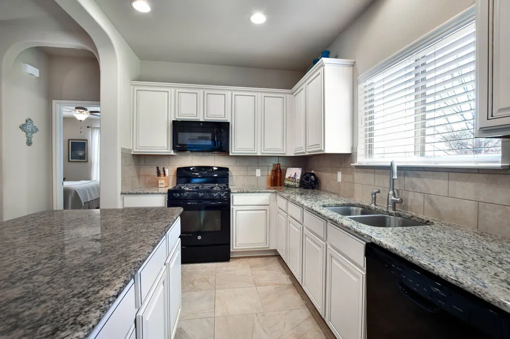 3451 Mayfield Ranch Boulevard #216 Round Rock, TX 78681