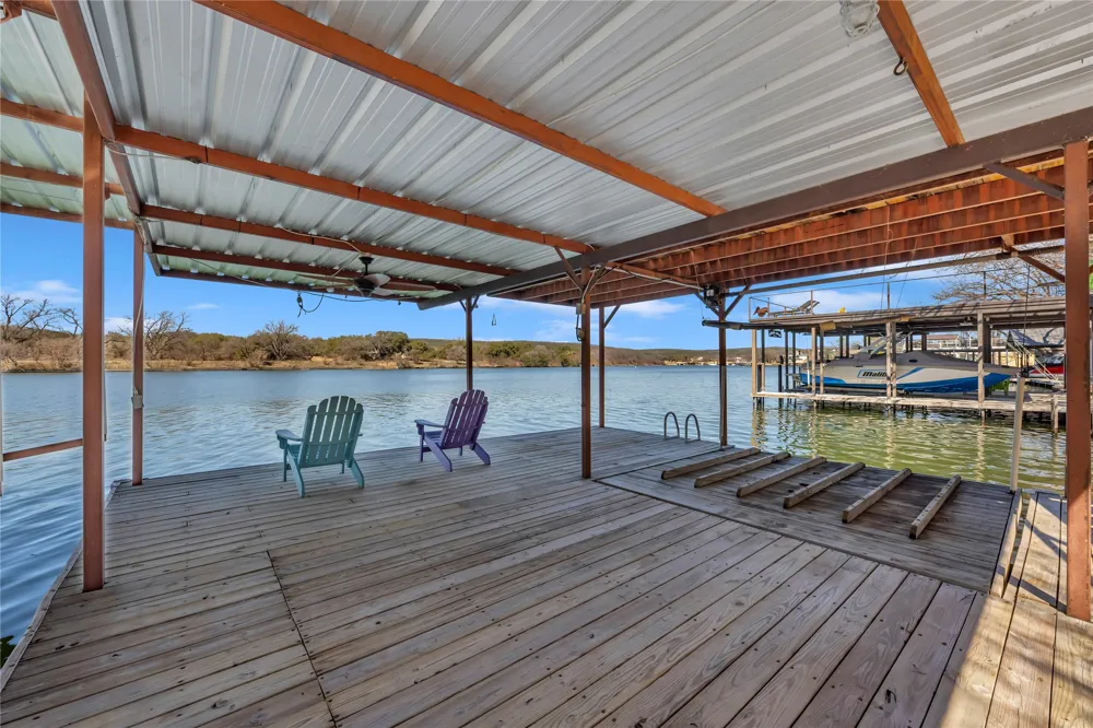 418 County Road 119A Kingsland, TX 78611