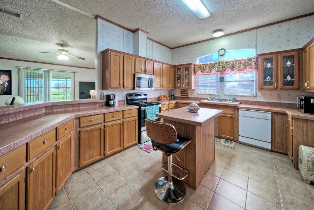 901 County Road 134 Road Hutto, TX 78634