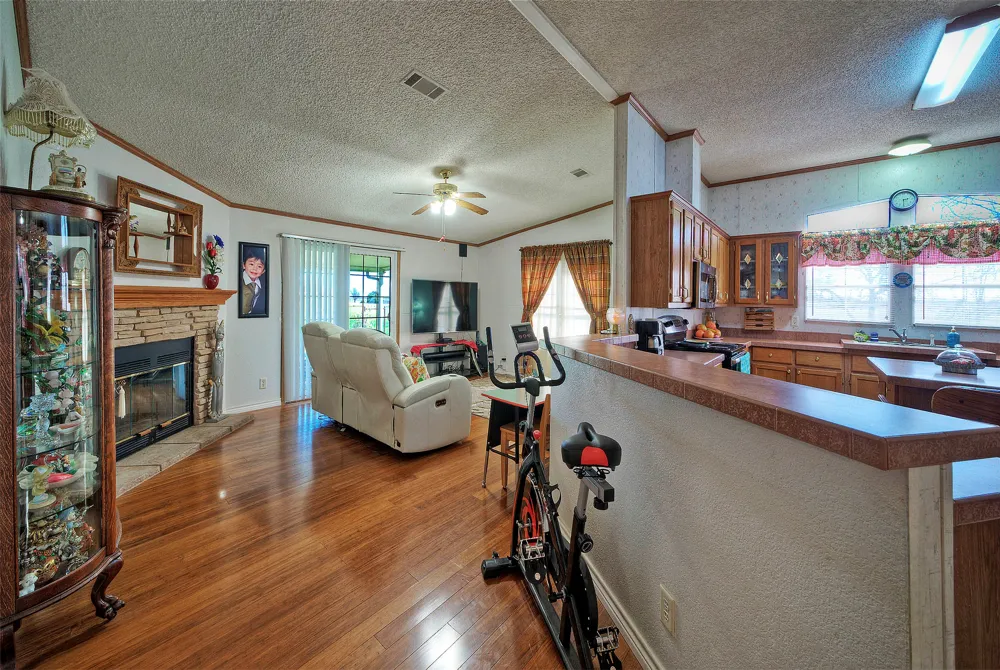 901 County Road 134 Road Hutto, TX 78634
