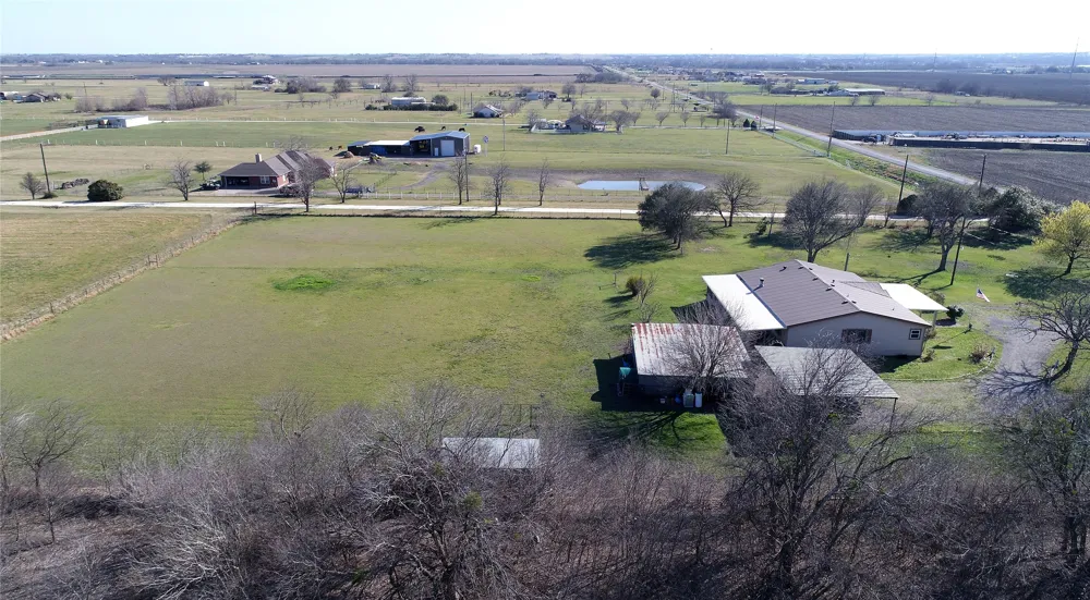 901 County Road 134 Road Hutto, TX 78634