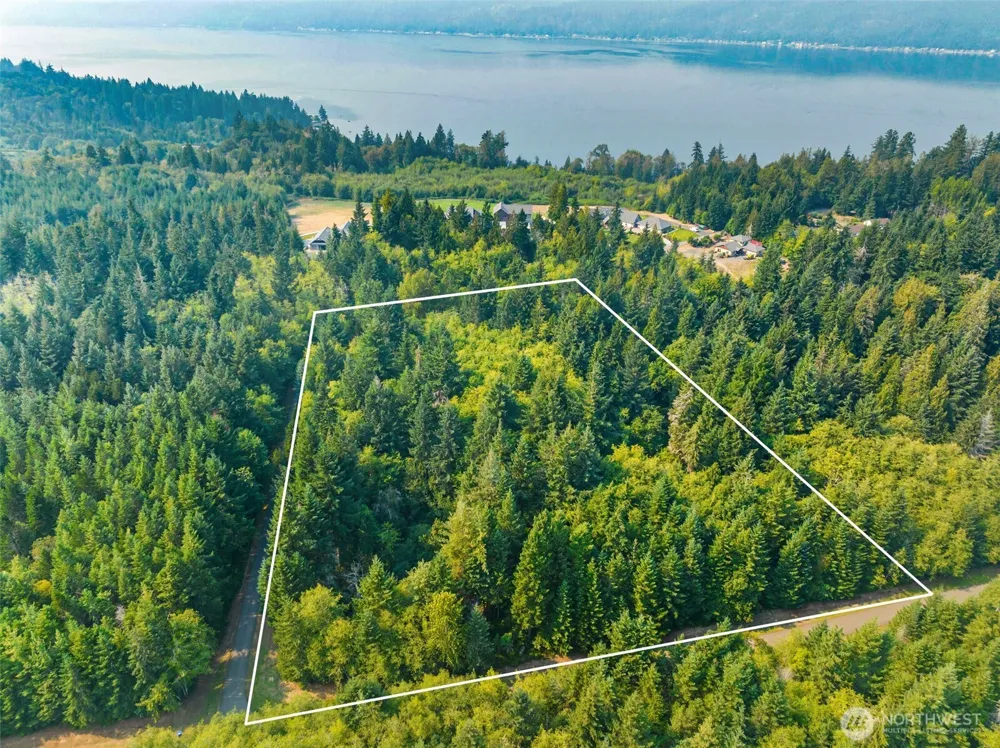 70 E Windy Ridge Lane Belfair, WA 98528