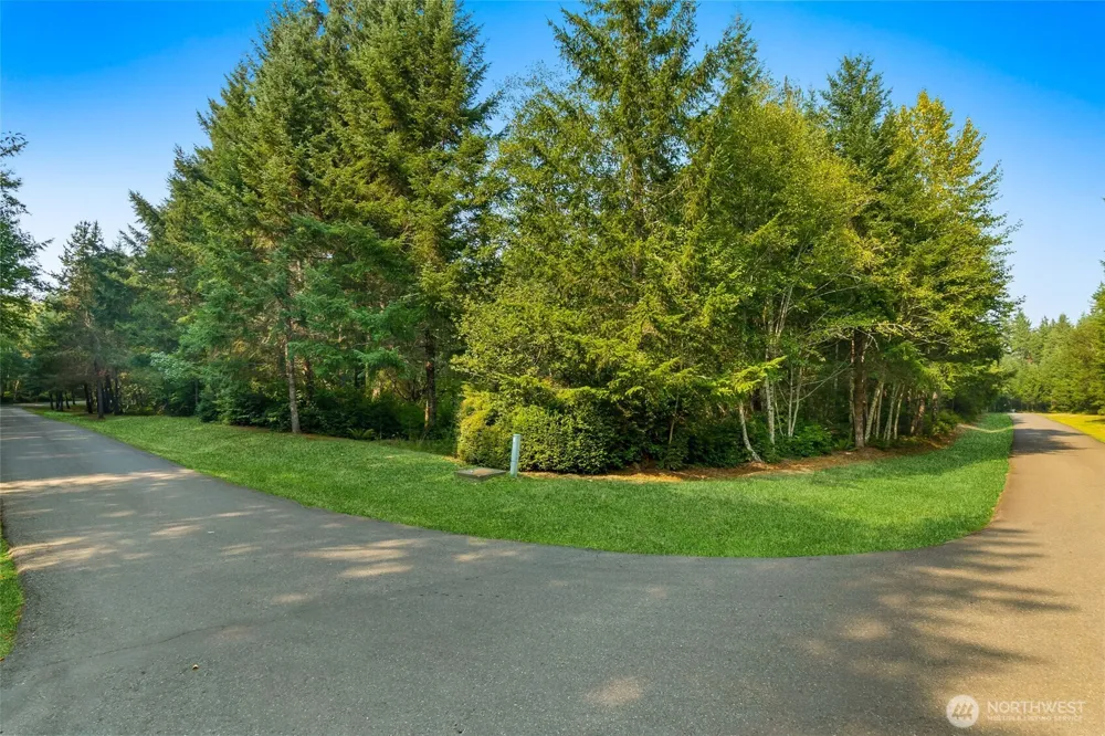 70 E Windy Ridge Lane Belfair, WA 98528