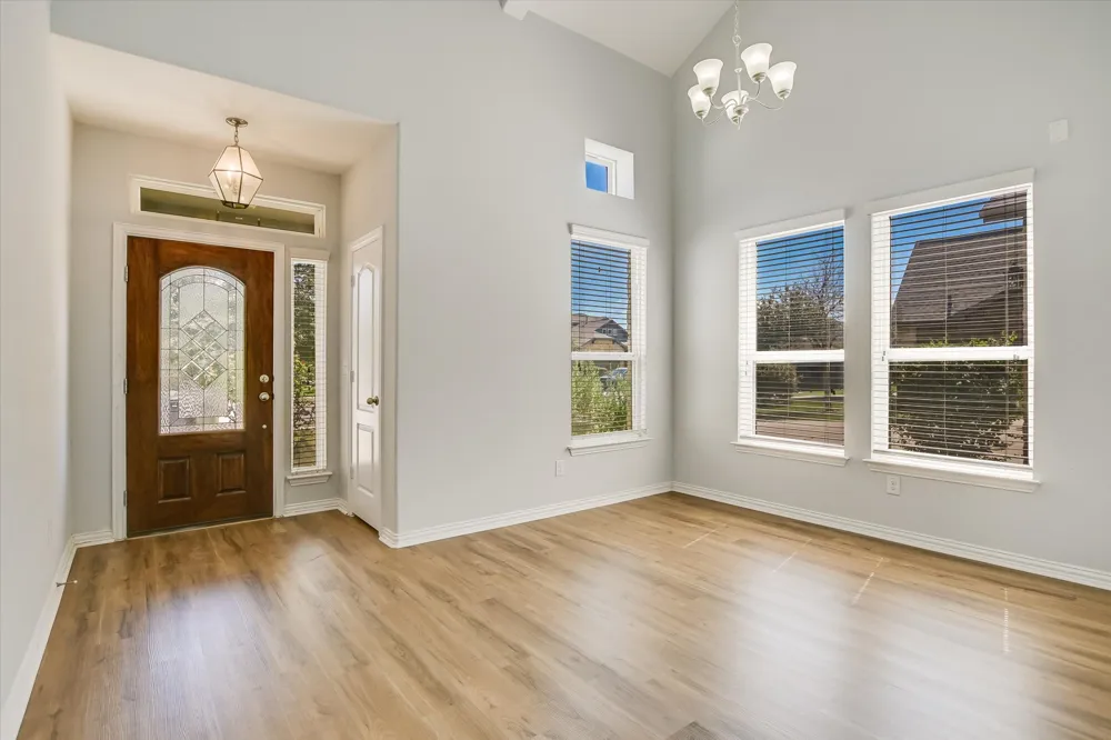 113 Cipressi Cove Georgetown, TX 78628
