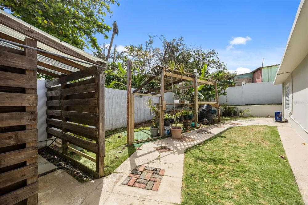 KENNEDY  ST. BO. MAMEYAL , , PR 006 #LOT 106 Dorado, PR 00646