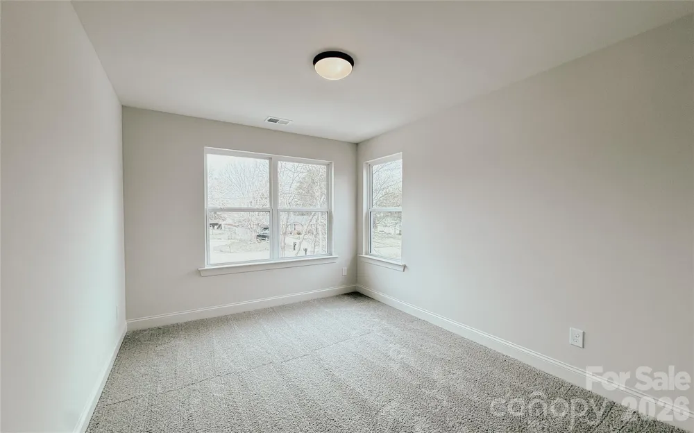 304 Woodside Drive Harrisburg, NC 28075
