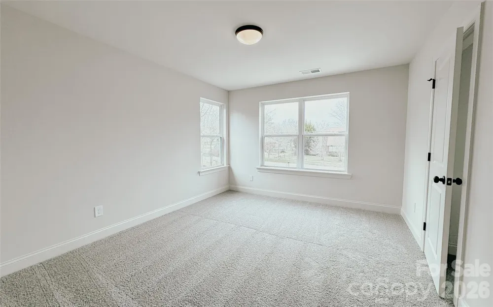 304 Woodside Drive Harrisburg, NC 28075
