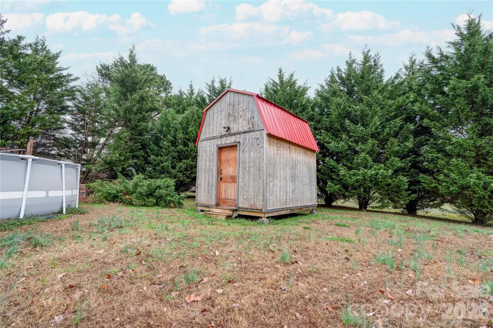 111 Hicks Road Grover, NC 28073