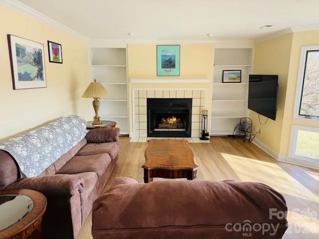 121 Burning Tree Lane #121 Flat Rock, NC 28731