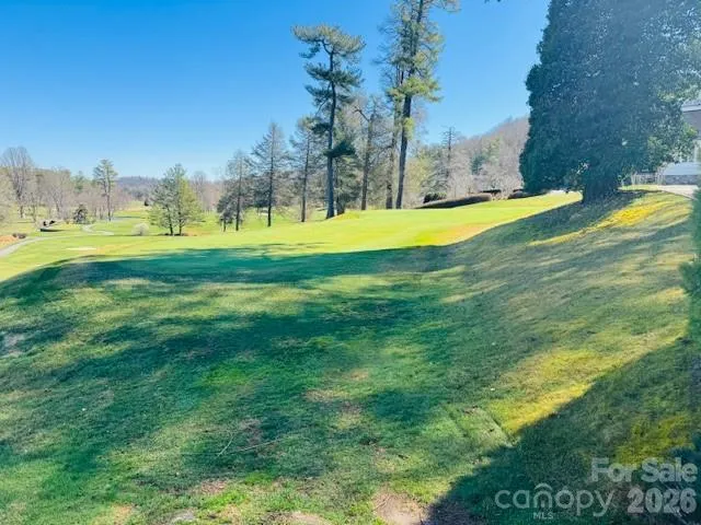 121 Burning Tree Lane #121 Flat Rock, NC 28731