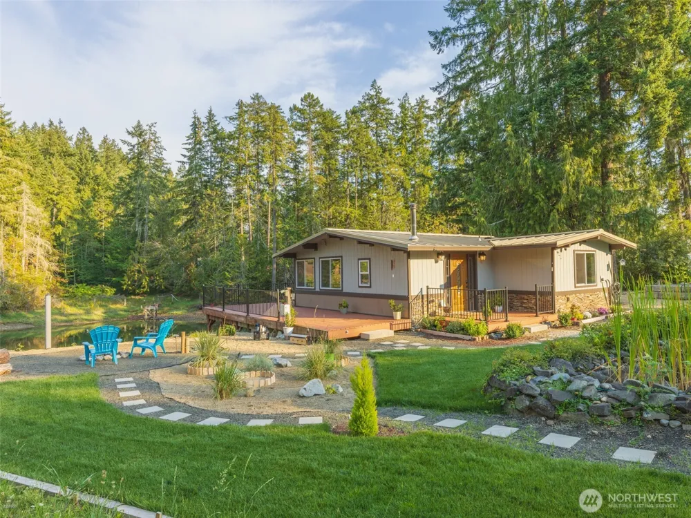 5440 E Grapeview Loop Road Allyn, WA 98524