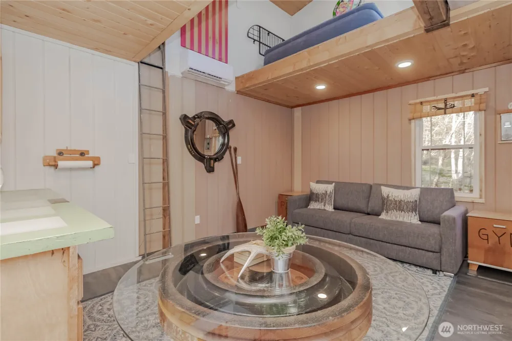826 E Herron Blvd NW Lakebay, WA 98349