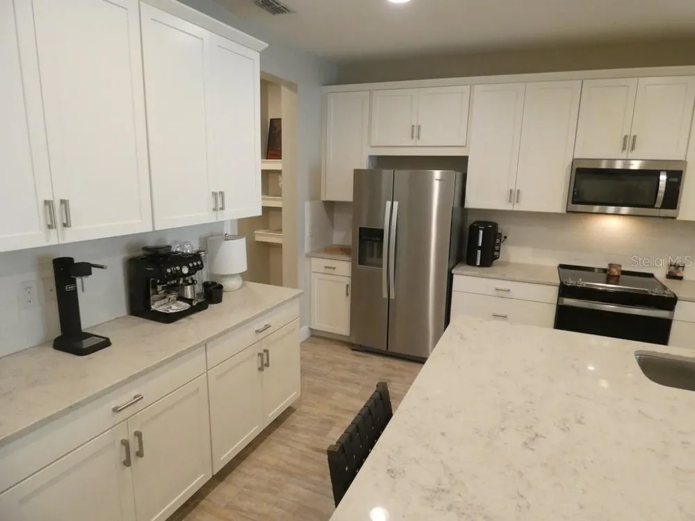 1505 SUNSET WIND LOOP Oldsmar, FL 34677
