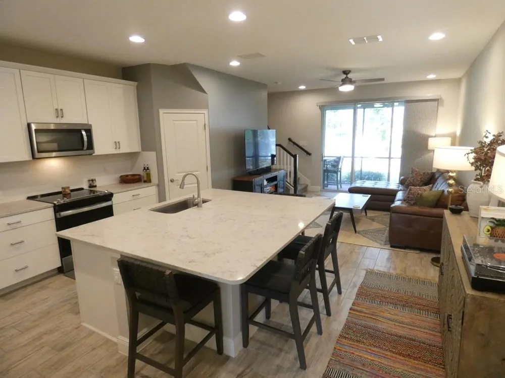 1505 SUNSET WIND LOOP Oldsmar, FL 34677