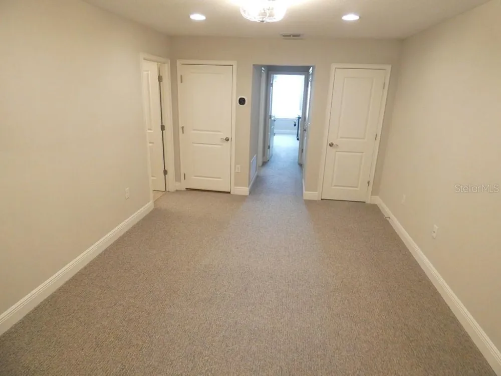 1505 SUNSET WIND LOOP Oldsmar, FL 34677